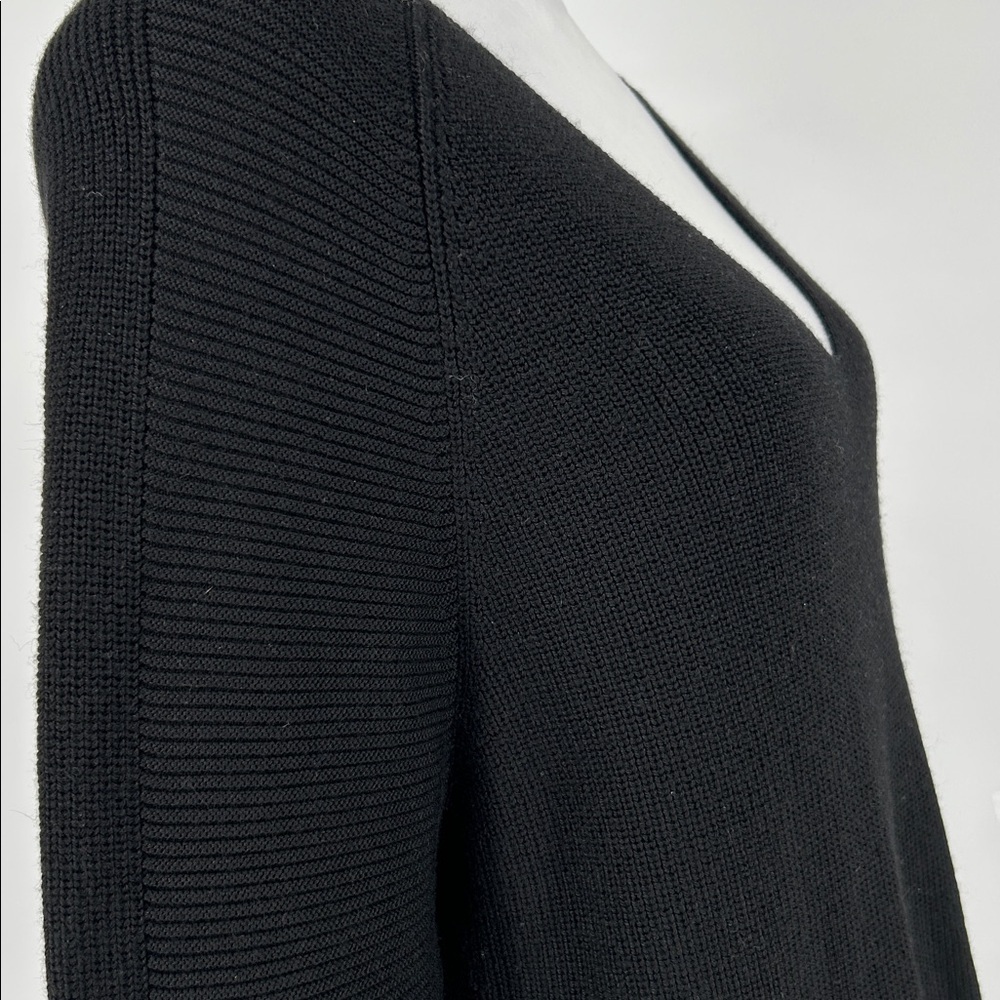 Athleta Women’s Hanover Merino V-Neck Sweater, Black SIZE S - Picture 5 of 10